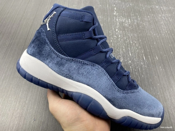 Rep TBkick Air Midnight WMNS Jordan Velvet 11 AR0715-441 Navy 0728